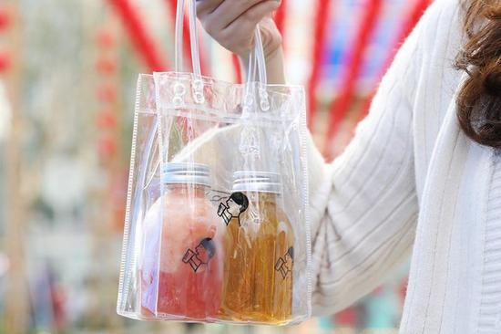 ▲ 饮品好看,袋子也得给力