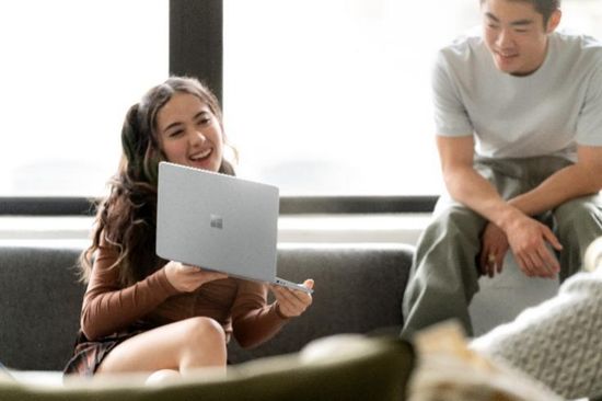 微软发布Surface Laptop Go 2 依旧轻巧定位 加入新配色