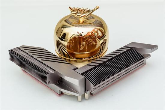 Intel i9-9900K
ײĴ