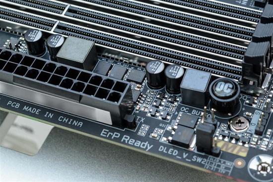 Intel i9-9900K
ײĴ