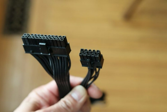 英特尔估计今年只会推出12代酷睿K/KF CPU,
使用英特尔7 10nm工艺