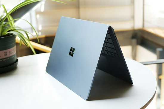 Surface Laptop 4ֲᱡ콢ʼǱ