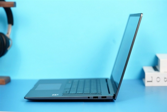 144Hzˢ˿ܣ
MagicBook 16 Pro