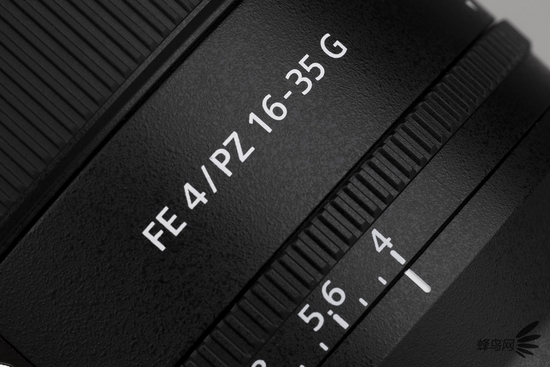 索尼FE PZ 16-35mm F4 G镜头型号标识