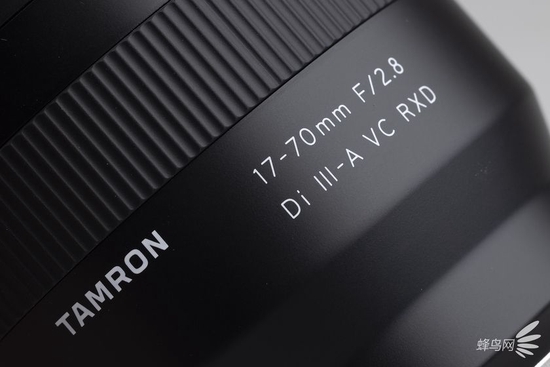 17-70mm F/2.8 Di III-A VC RXD(ʿX)ƷlogoԼƷͺ
