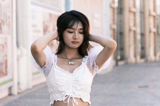 ࣺ70mm Ȧf/2.8 ISOйȣ160 ع
1/340s ع⳥0.3EV 
⣺Զ