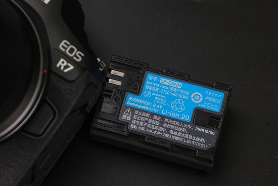 ഺ

ʮ ר΢EOS R7