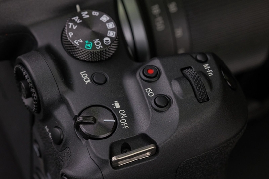 ഺ

ʮ ר΢EOS R7
