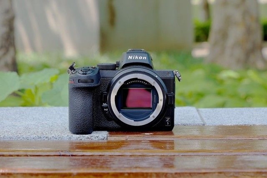 9000元的全画幅 尼康Z5微单相机值得买吗