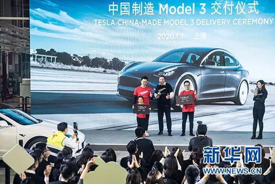 图片来源:新华社