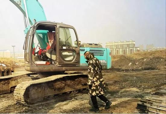 �ھ���к���ӣ��