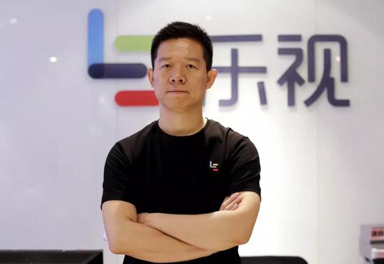 亚盘返还率公式_小区楼顶变鸽棚 楼下住户很无奈