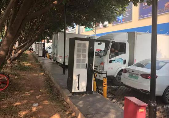 ���������ӣ����Ǹ��裬˭������ס�ķ��Ӻ󣬻����ķ����ǵ�����