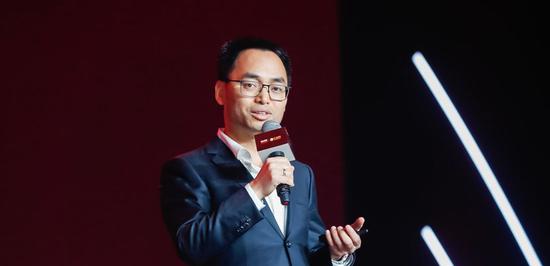 虎牙董事长_虎牙牙齿图片