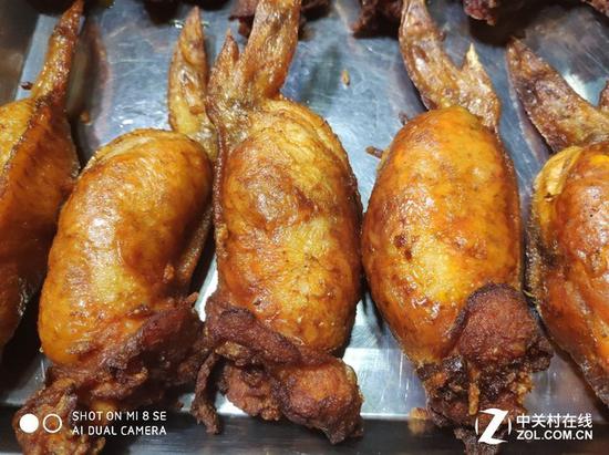 小米8 SE样张