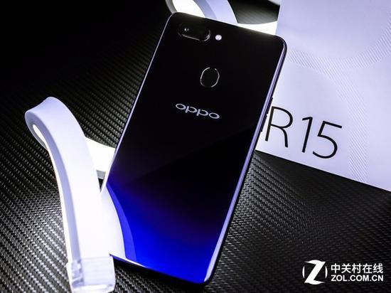 OPPO R15