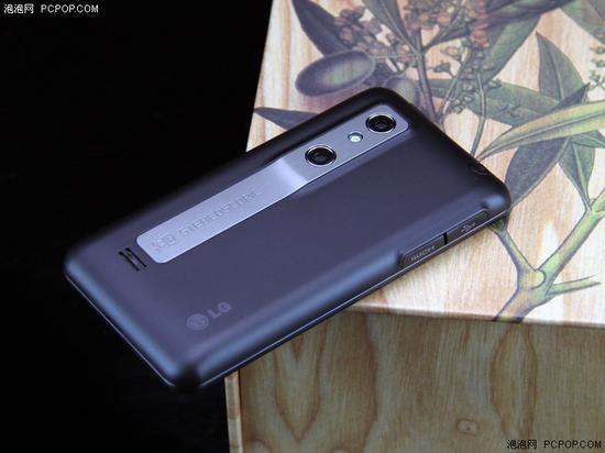 LG Optimus 3D