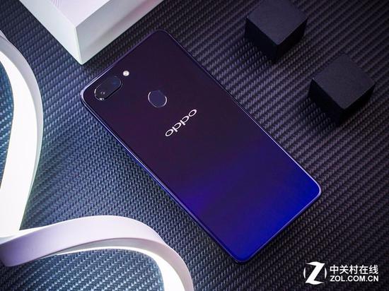 OPPO R15星空紫配色