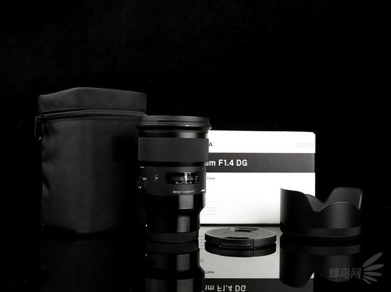 精准对焦优雅外形 适马E卡口50mm F1.4评测