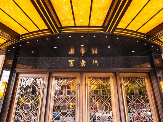 焦距:24mm 快门速度:1/125秒 光圈:F1.7 感光度:ISO 200