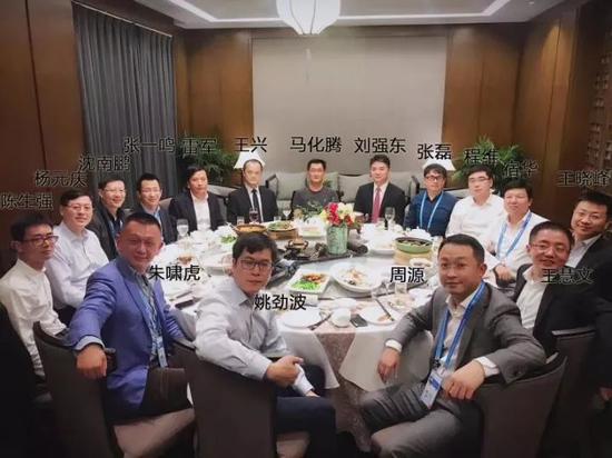 2017年乌镇峰会期间著名的一场饭局,团结了中国互联网的大半壁江山,没有马云