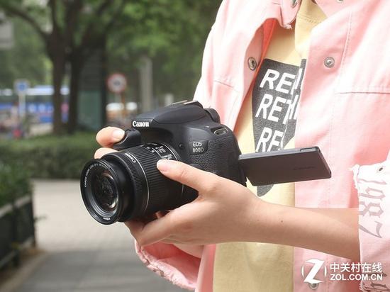 佳能EOS 800D