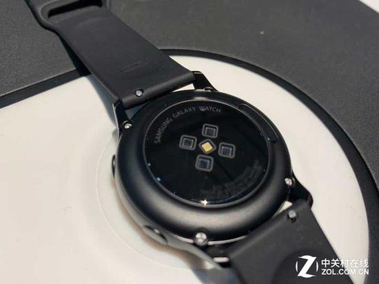 Galaxy Watch Active背部实时心率传感器