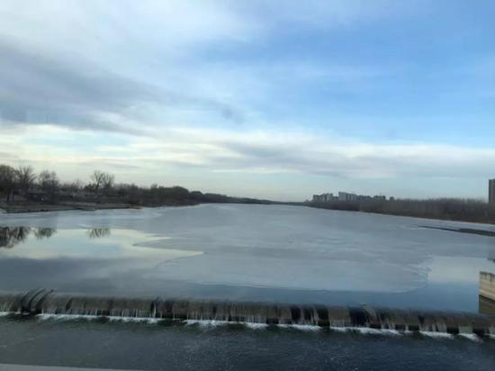 廊坊和通州之间的潮白河。