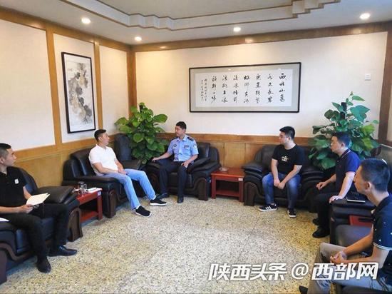 多名司机涉嫌酒驾 ,西安两部门约谈滴滴。
