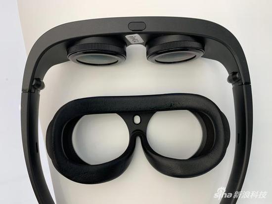 华为VR Glass相比传统VR眼镜更轻