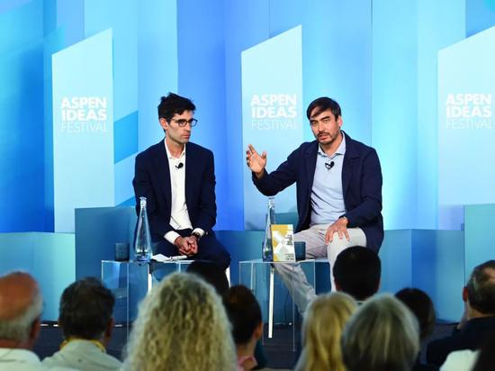 2019年，吴修铭在Aspen Ideas Festival接受采访