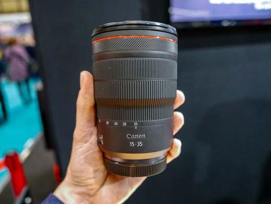 RF 15-35mm f / 2.8L IS和