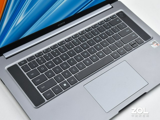 +ᱡ 
MagicBook 16 Pro
