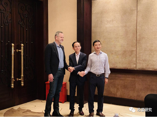 ARM|Arm夺权之争再升级？吴雄昂将背后隐情和盘托出