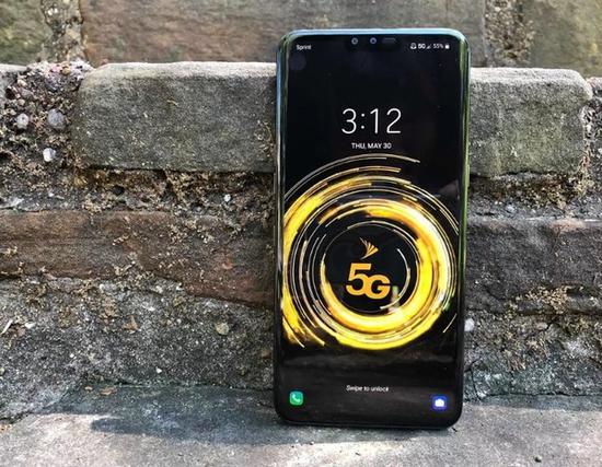 LG V50