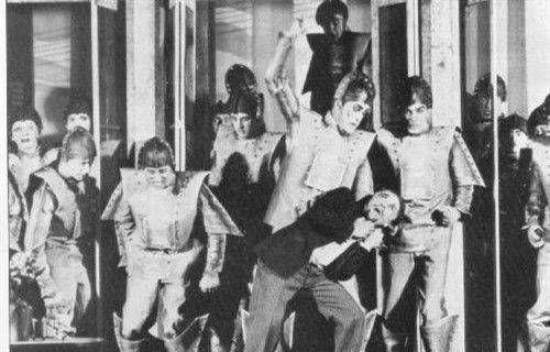 (“Robot”)