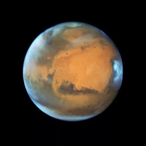2016年“火星冲日”时哈勃太空望远镜拍摄的火星