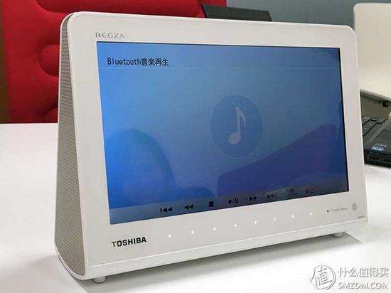 40毫米扬声器+IPX5防水:TOSHIBA 东芝 发布 10.1英寸电视