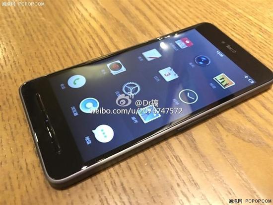 锤子 T2 遭网友全面曝光_手机新浪网