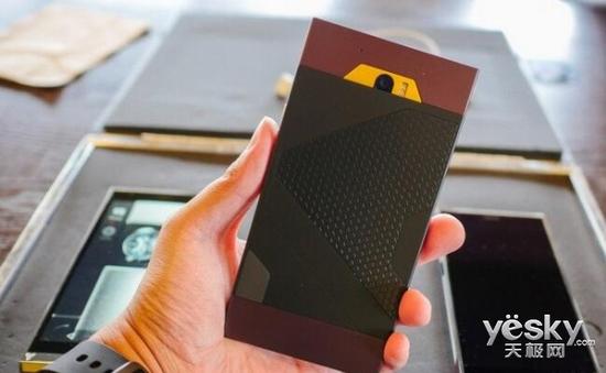 图灵手机:图灵手机再延期至4月上市改用SailfishOS 图灵手机再延期至4月上市 改用Sailfish OS