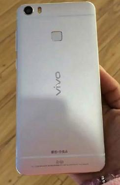 vivo Xplay5模型曝光 外观基本可以确定了第3张图