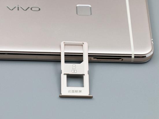 ���ʲ��Ӽ� vivo X6S PlusԶ��������