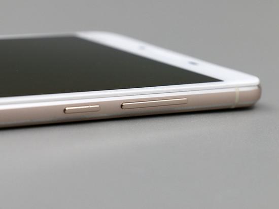 ���ʲ��Ӽ� vivo X6S PlusԶ��������