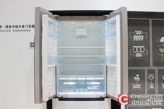 多门冰箱:完美格局极致体验六大新款多门冰箱任您选 博世KME48S20TI冰箱冷藏室