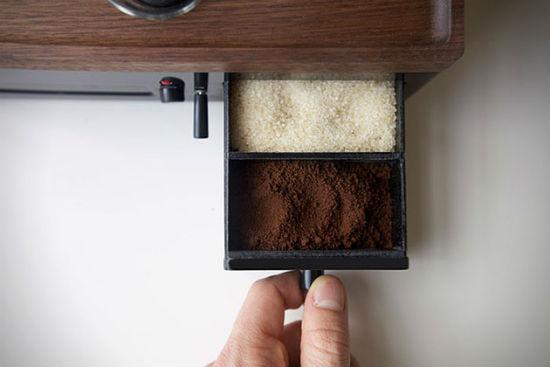 The-Barisieur-Coffee-Making-Alarm-Clock-6