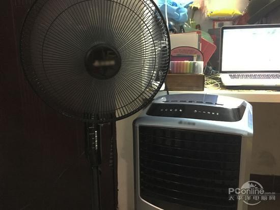 一年过去了小编的空调扇彻底变成风扇了