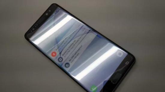 三星Note 7平面版原型机曝光:还是双曲面靓