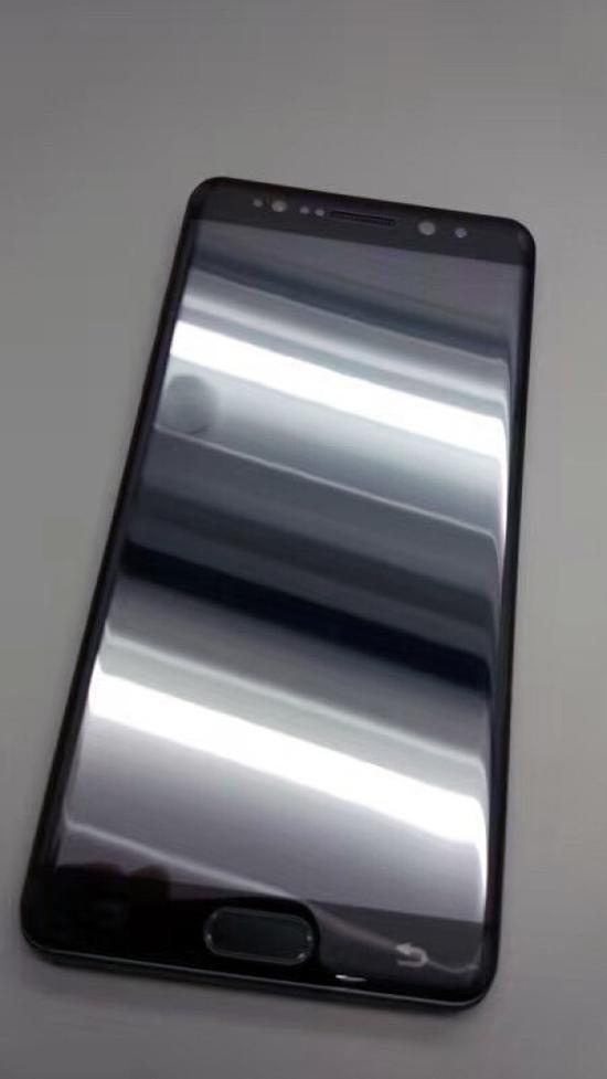 三星Note 7平面版原型机曝光:还是双曲面靓