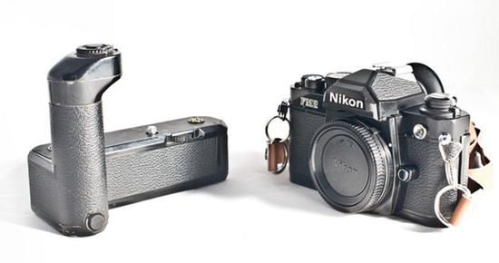 相机手柄不止能装逼!从古到今手柄都有什么用