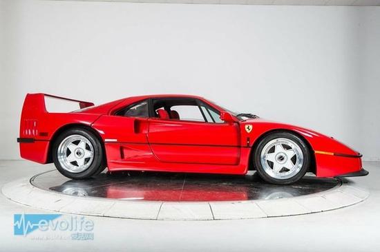 26岁的法拉利F40开卖 身价炒到1058万软妹币